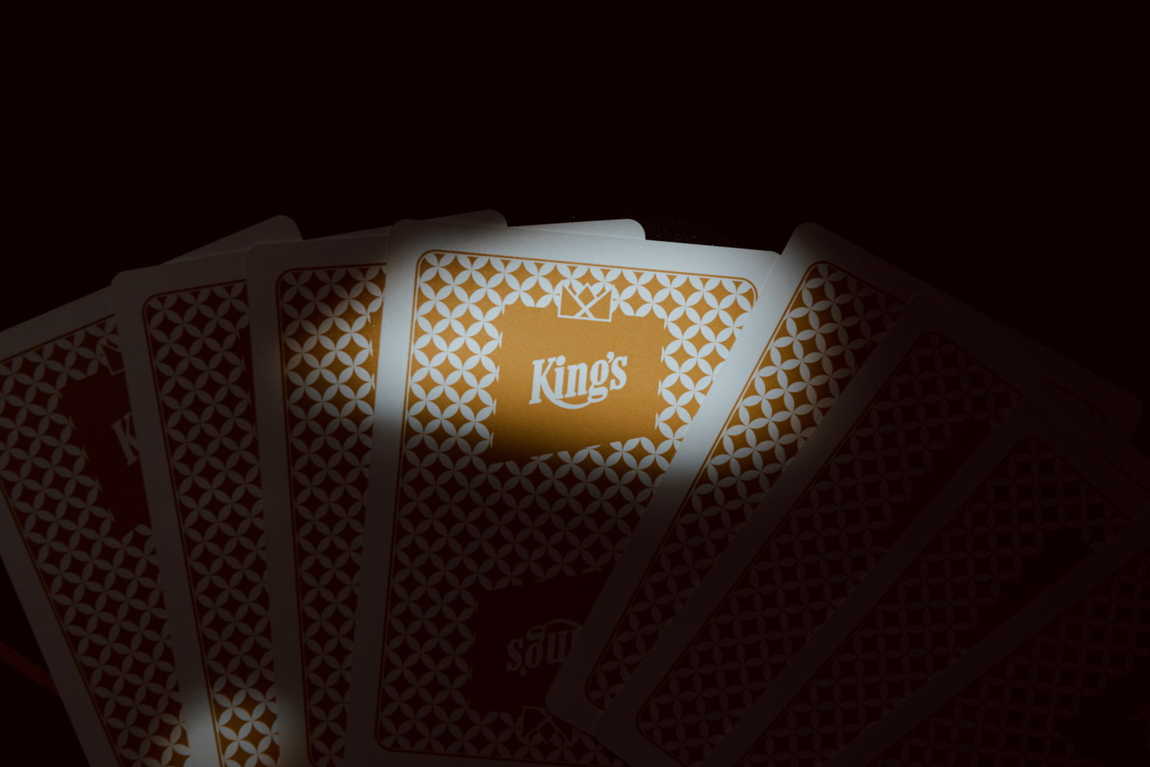 The Material Matters: Exploring Poker Cards Materials for Optimal Gameplay